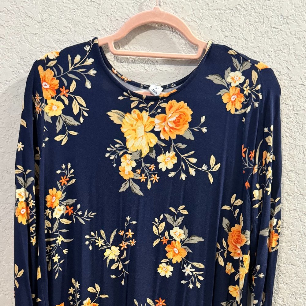 Old Navy Floral Knit Dress Size Large